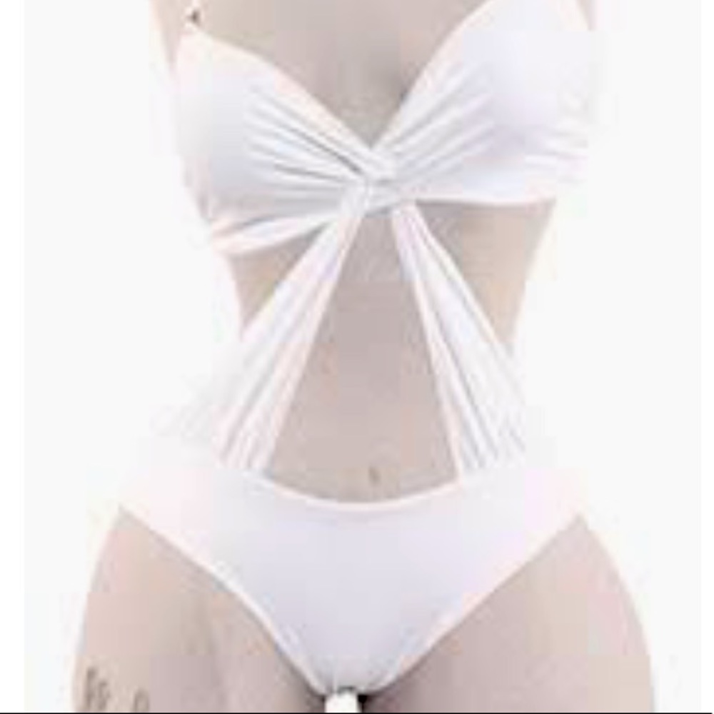 Beach Bunny white bikini